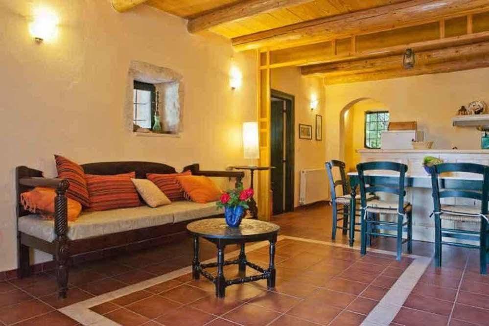 Kástellos Agathes Traditional Houses מראה חיצוני תמונה